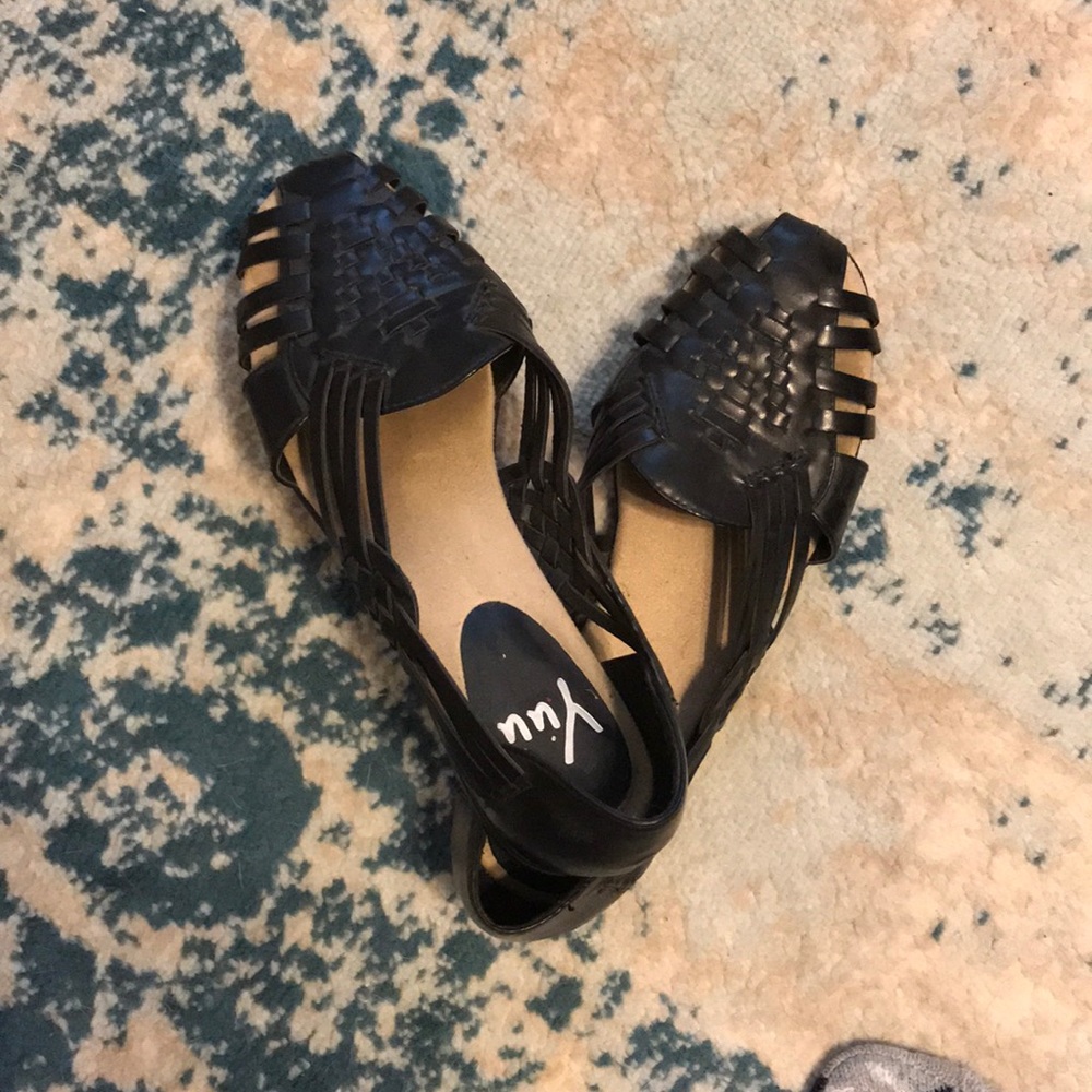Black sandals
